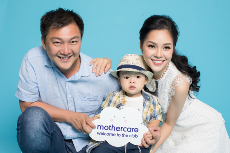 Gia đình diễn viên Dương Cẩm Lynh - gia đình nghệ sĩ đầu tiên tham gia “Welcome to the Club” của Mothercare