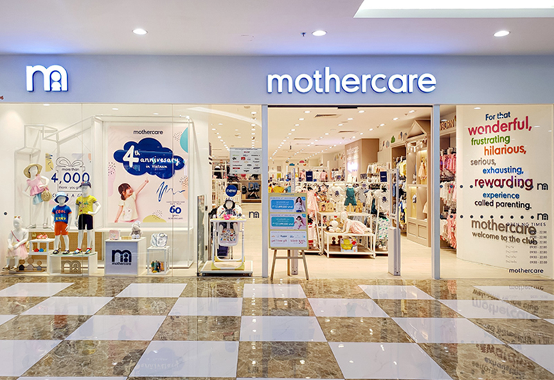 Không gian mua sắm rộng rãi, tiện nghi tại cửa hàng Mothercare